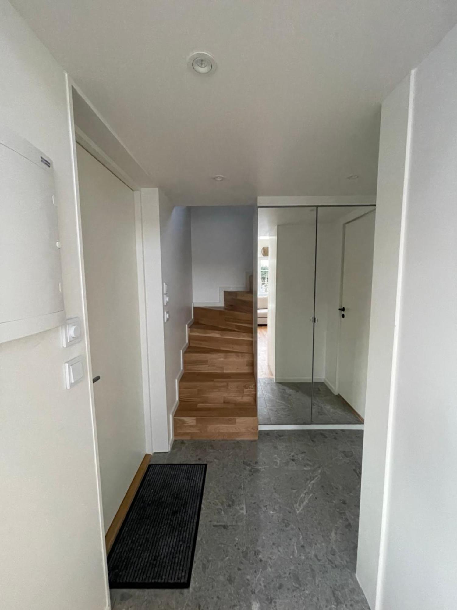 Ett Nytt Fraesch Hus Utanfoer Stockholm Naera Arlanda Βίλα Rosersberg Εξωτερικό φωτογραφία